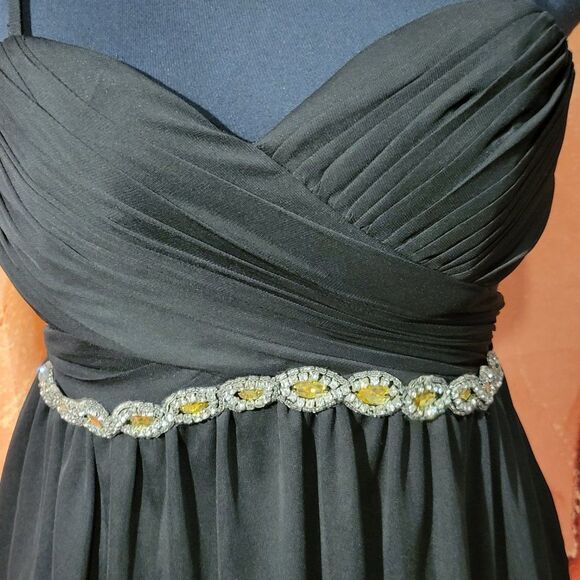 * MY MICHELE BLACK ASYMMETRICAL MAXI GOWN - Picture 9 of 10